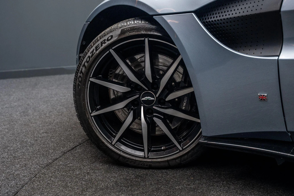Aston Martin Vantage Hatchback Black #13
