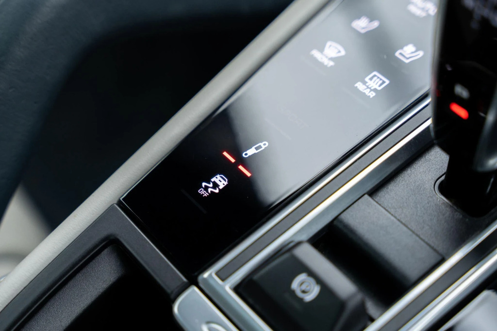Porsche Cayenne Cayenne T S E-hybrid Grey #43