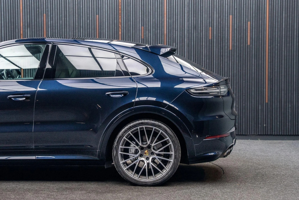 Porsche Cayenne Cayenne T S E-hybrid Grey #14