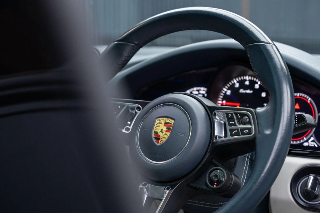 Porsche Cayenne Cayenne T S E-hybrid Grey #46