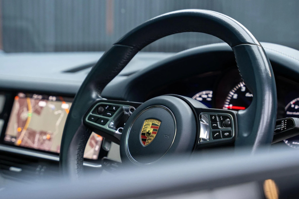 Porsche Cayenne Cayenne T S E-hybrid Grey #49