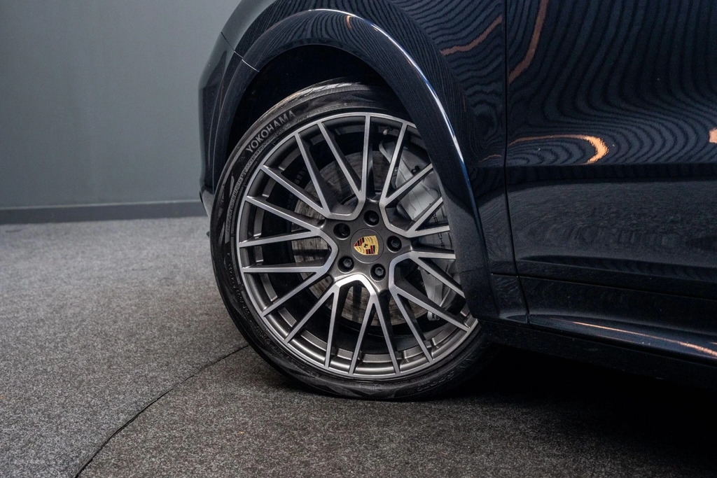 Porsche Cayenne Cayenne T S E-hybrid Grey #26