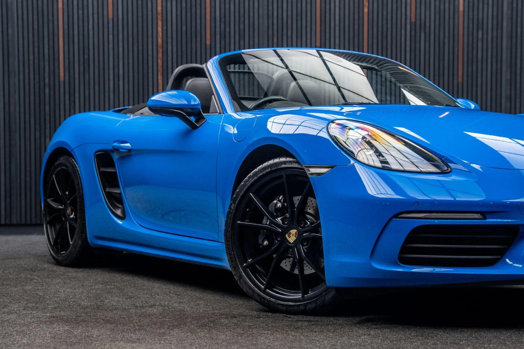 Porsche 718 Boxster 2.5 S Red #21