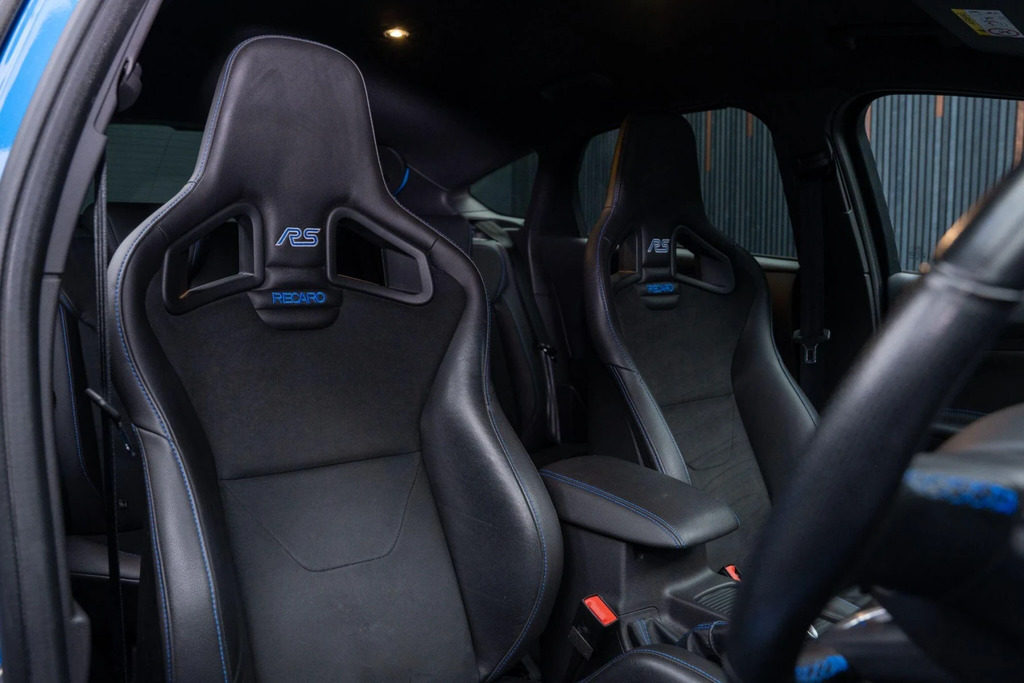 Ford Focus 2.3T Ecoboost Rs Awd Euro 6 Ss Blue #2