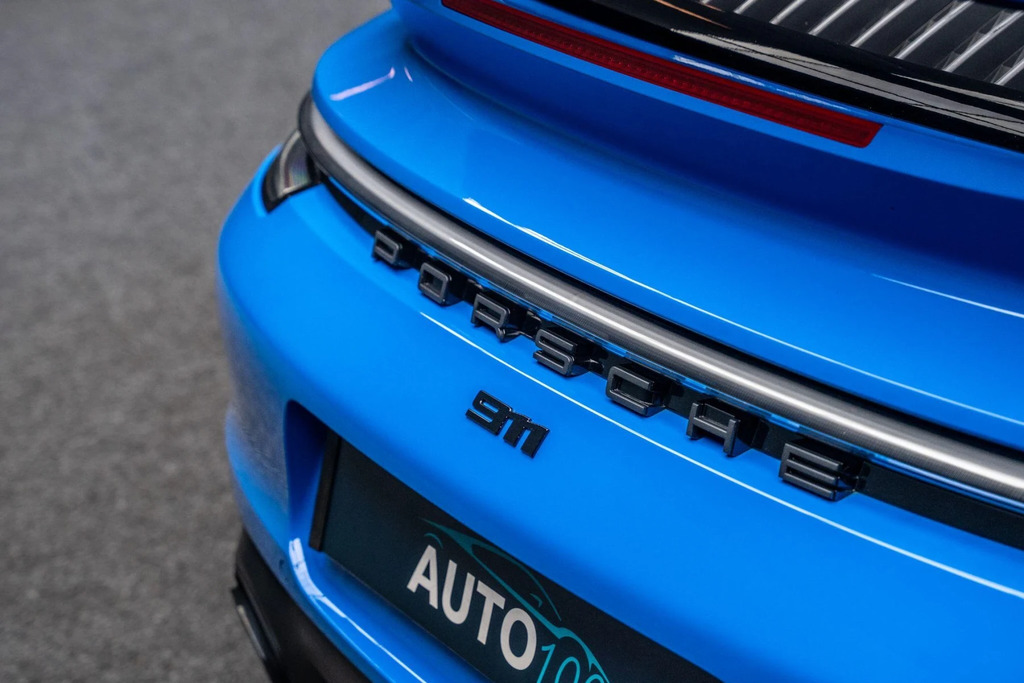 Porsche 911 2dr Pdk Grey #25