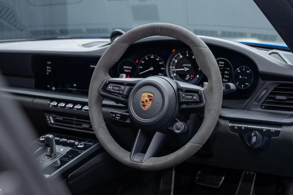 Porsche 911 2dr Pdk Grey #35