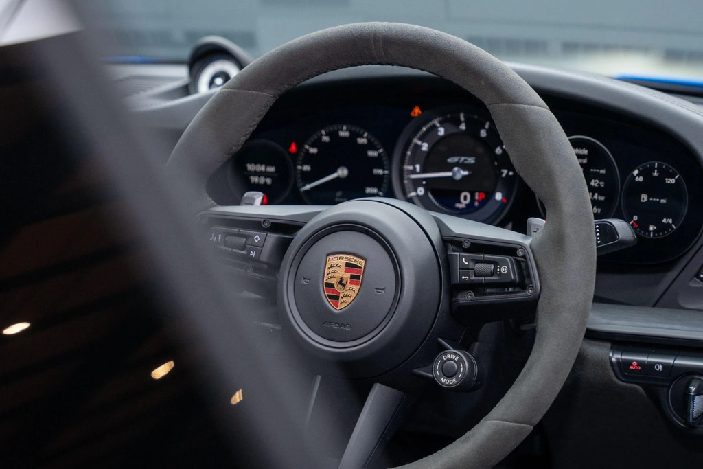 Porsche 911 2dr Pdk Grey #43