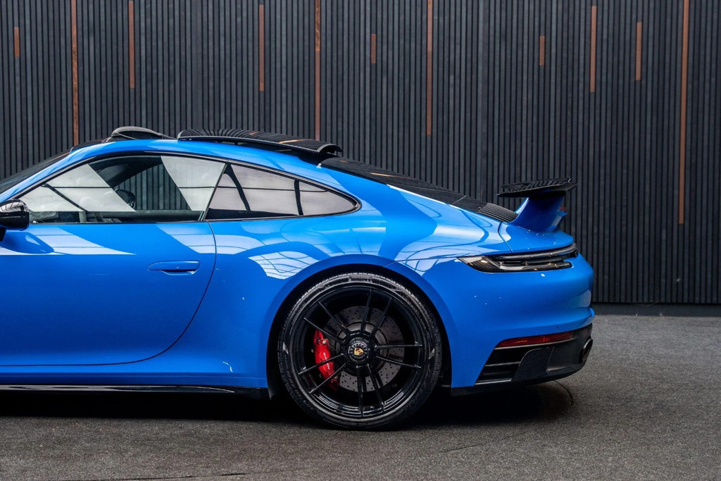 Porsche 911 2dr Pdk Grey #17