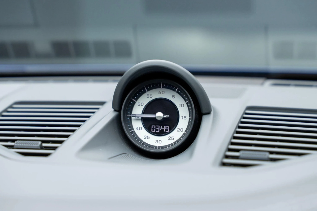 Porsche 911 S Pdk Silver #8