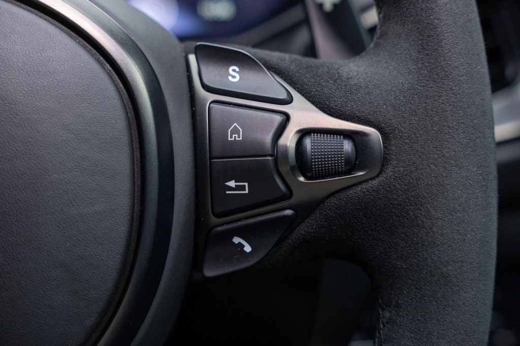 Aston Martin Vantage V8 Black #32
