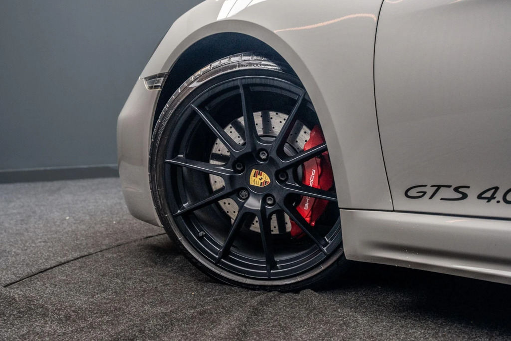 Porsche 718 Cayman 2L Null Grey #13
