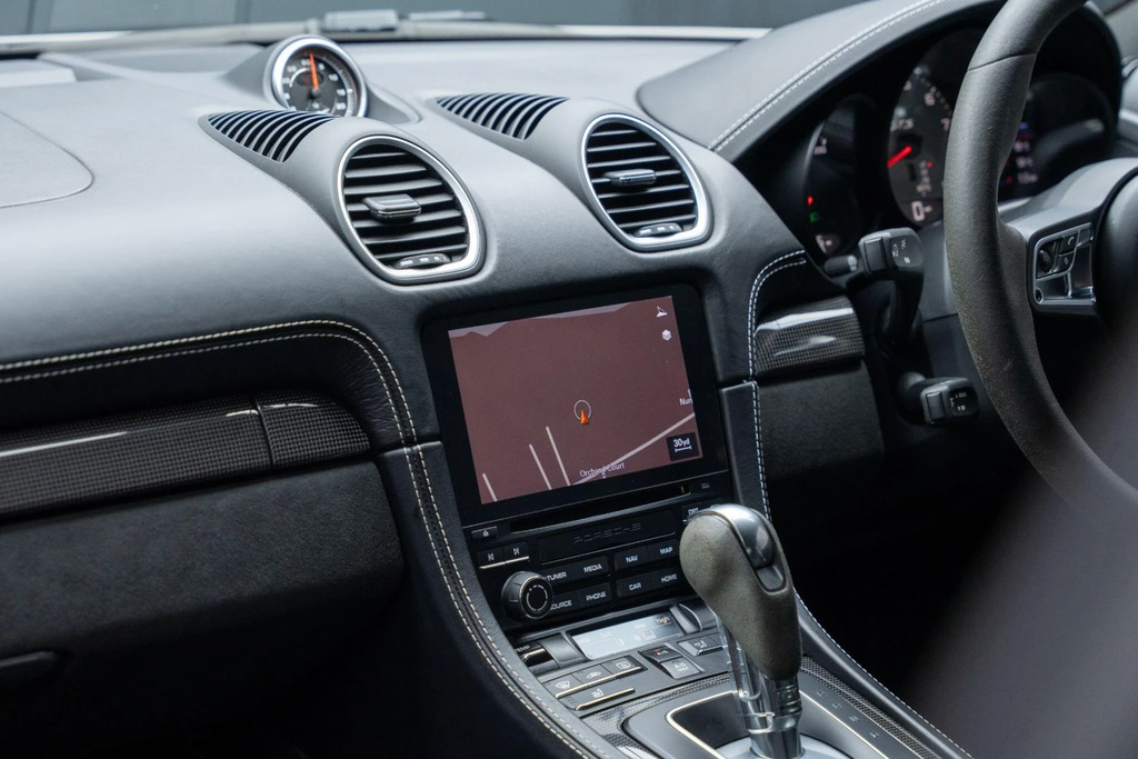 Porsche 718 Cayman 2L Null Grey #41