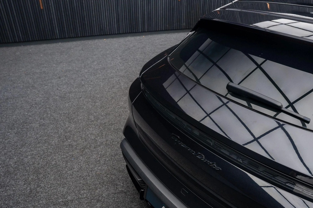 Porsche Taycan Performance Plus 4S Grey #31