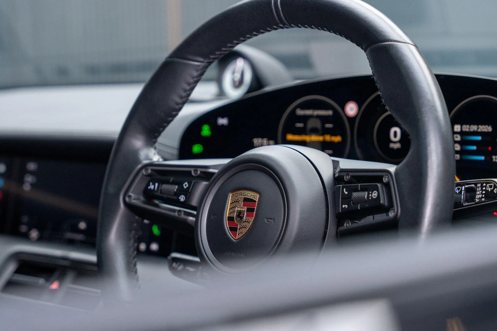 Porsche Taycan Performance Plus 4S Grey #53