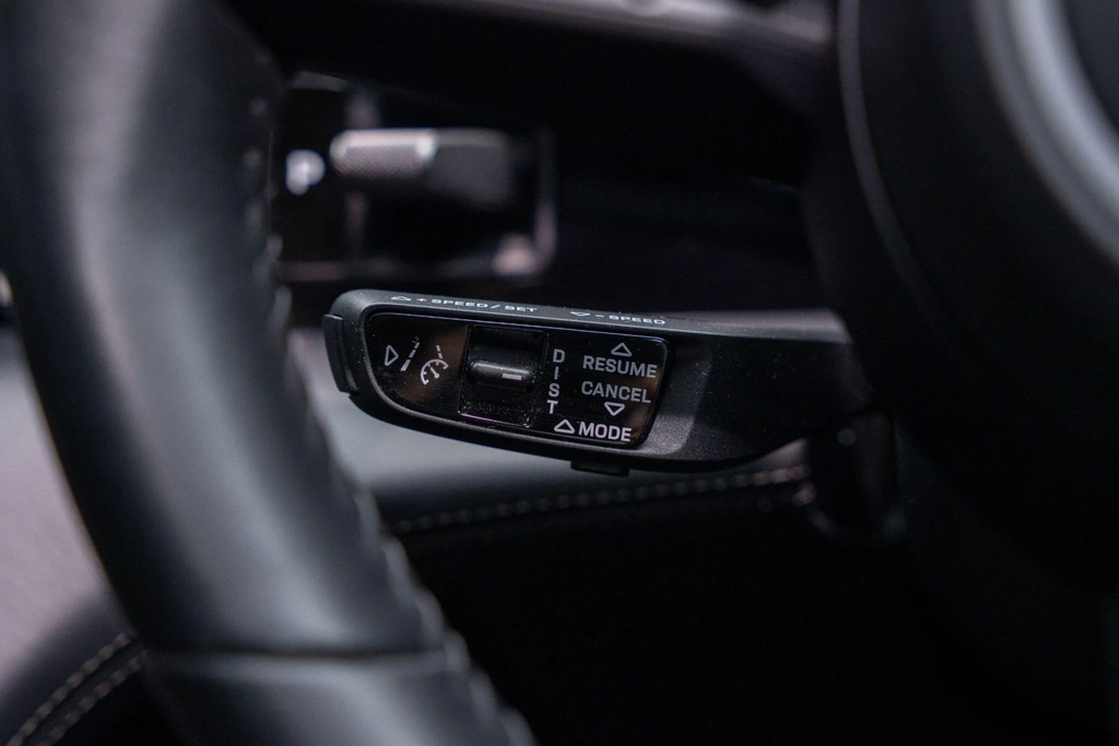 Porsche Taycan Performance Plus 4S Grey #32