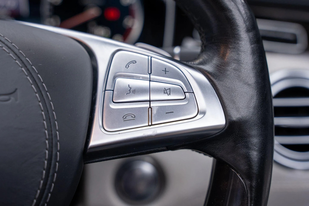 Mercedes-Benz S Class Amg S 63 Black #34