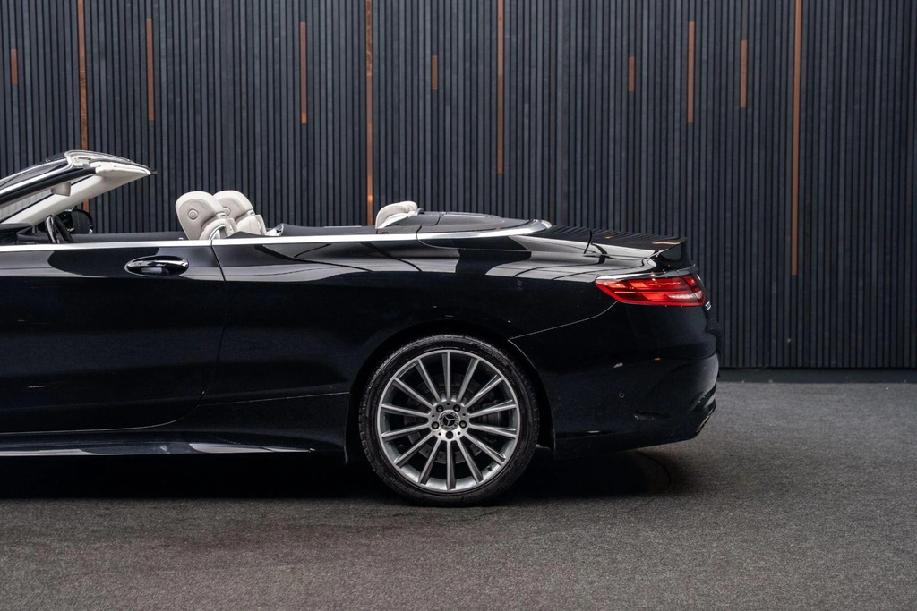 Mercedes-Benz S Class Amg S 63 Black #19