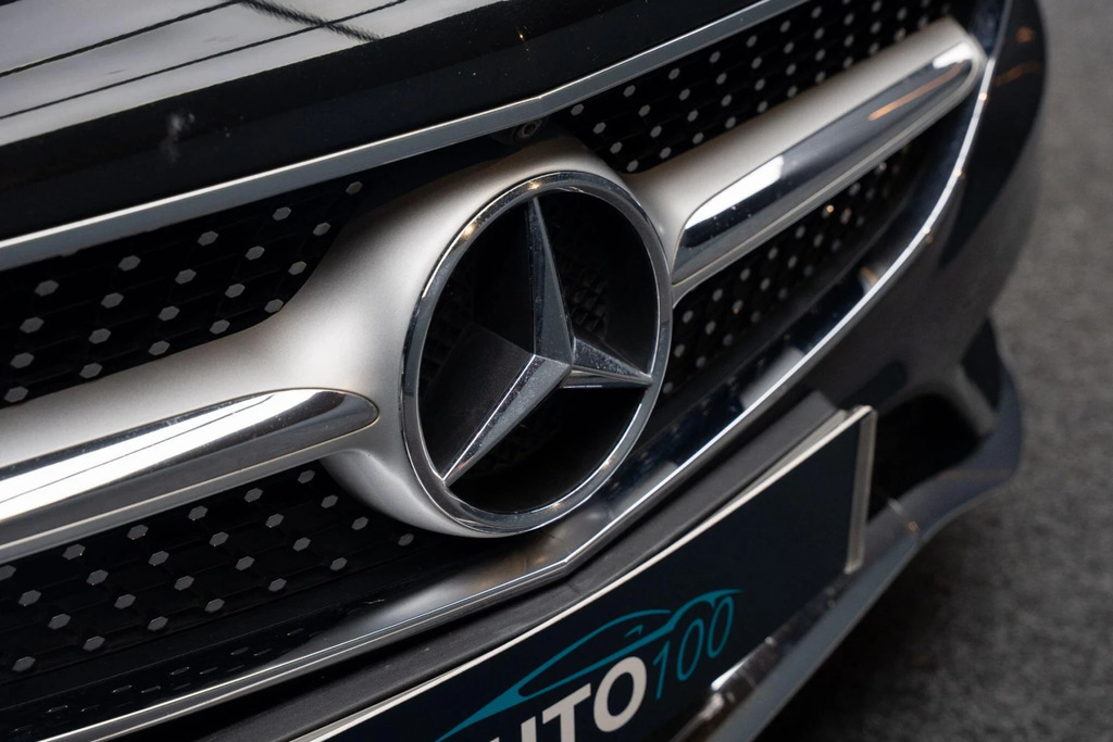 Mercedes-Benz S Class Amg S 63 Black #33
