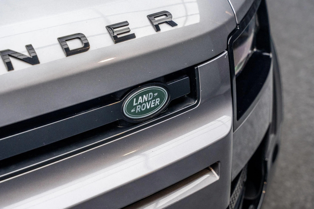 Land Rover Defender 130 Defender First Ed D Mhev Grey #33
