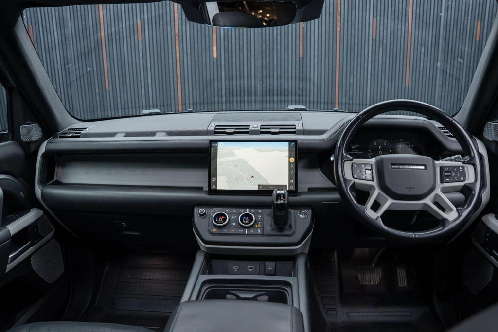 Land Rover Defender 130 Defender First Ed D Mhev Grey #42