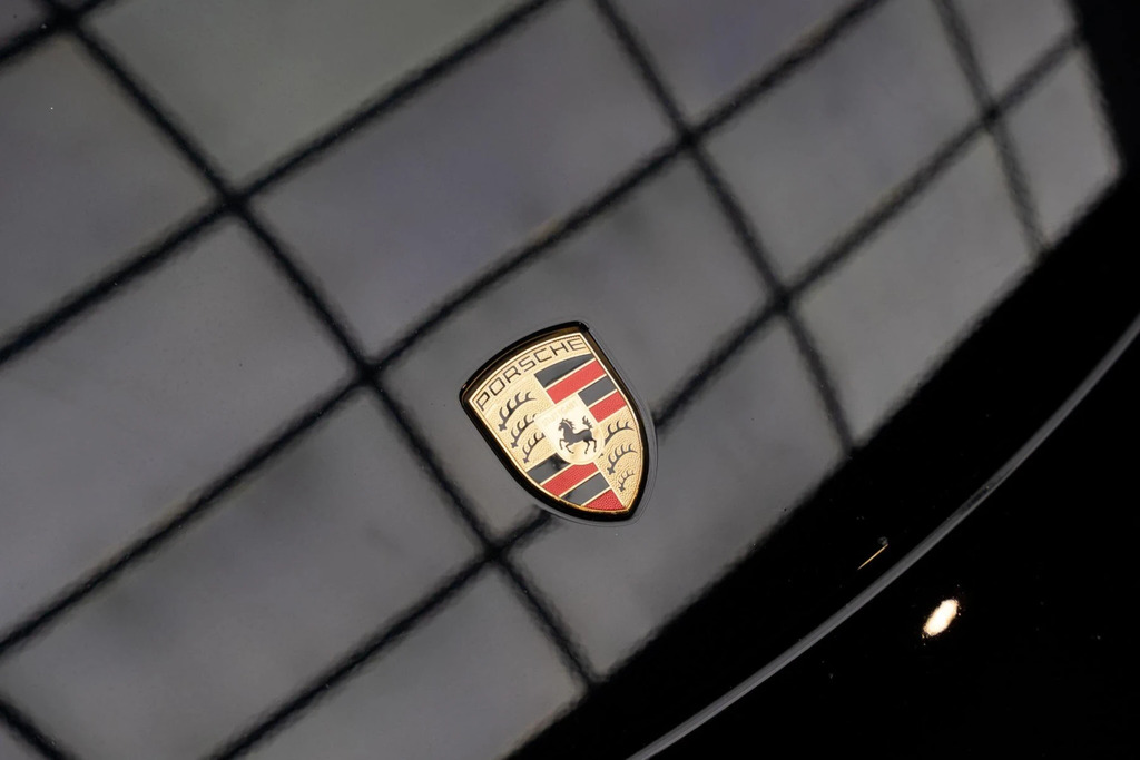 Porsche 718 Cayman 2L Null Silver #21