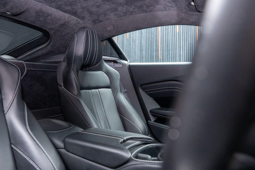 Aston Martin Vantage 4.0L V8 Coupe Blue #14