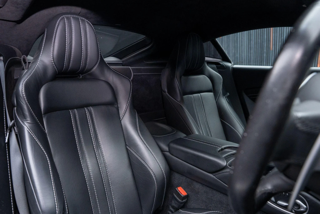 Aston Martin Vantage 4.0L V8 Coupe Blue #12