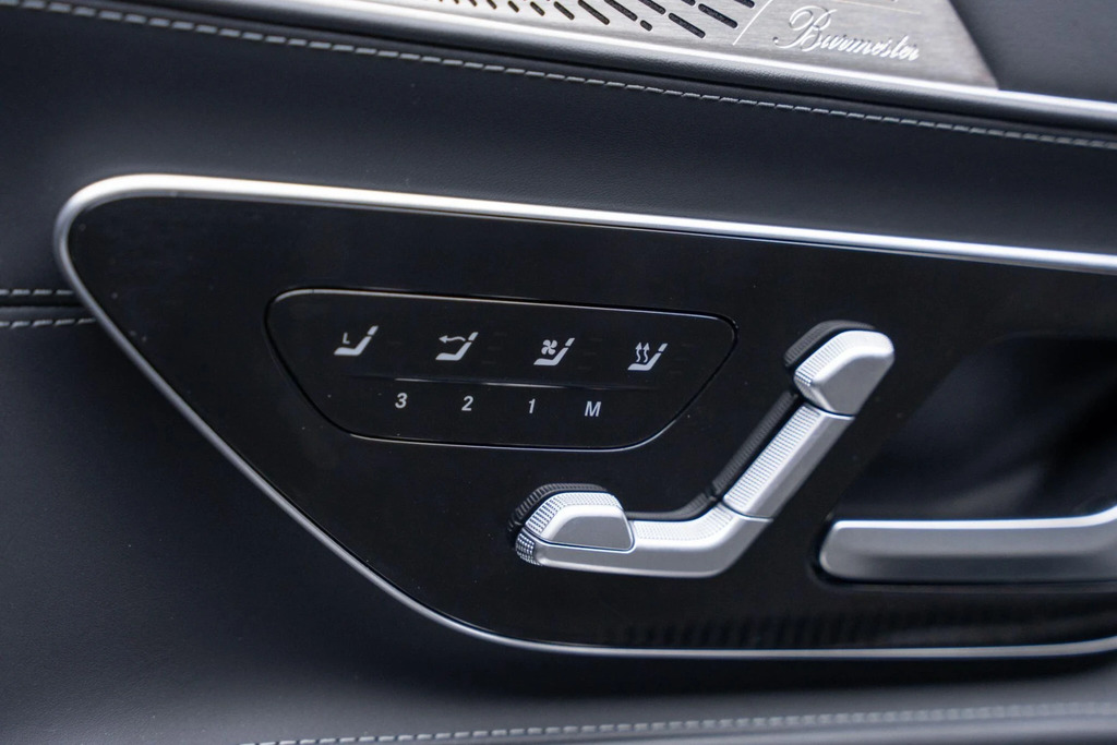 Mercedes-Benz SL Class #16