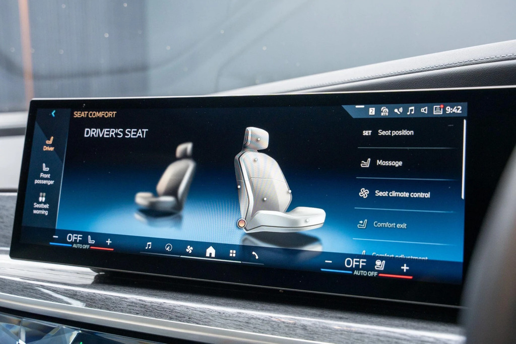 BMW i7 I7 M70 Xdrive Blue #25