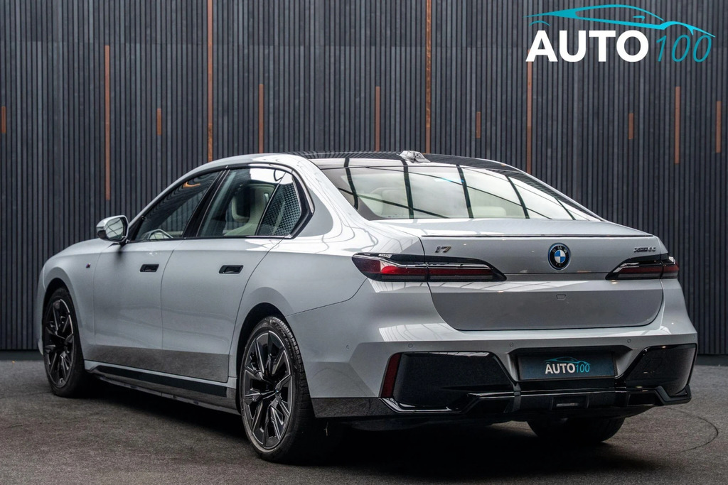 BMW i7 60 105.7Kwh M Sport Xdrive Grey #3