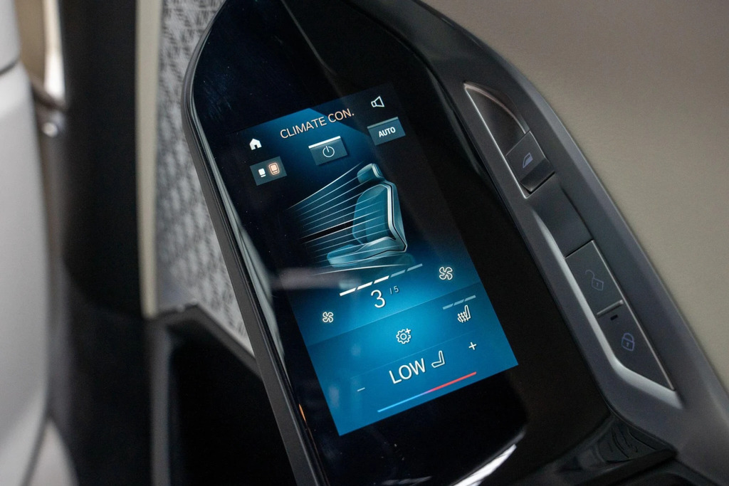BMW i7 I7 M70 Xdrive Blue #44