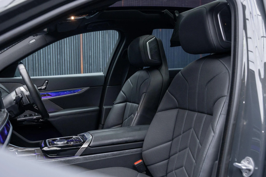 BMW 7 Series M760e Xdrive Ultimate Pack Grey #46