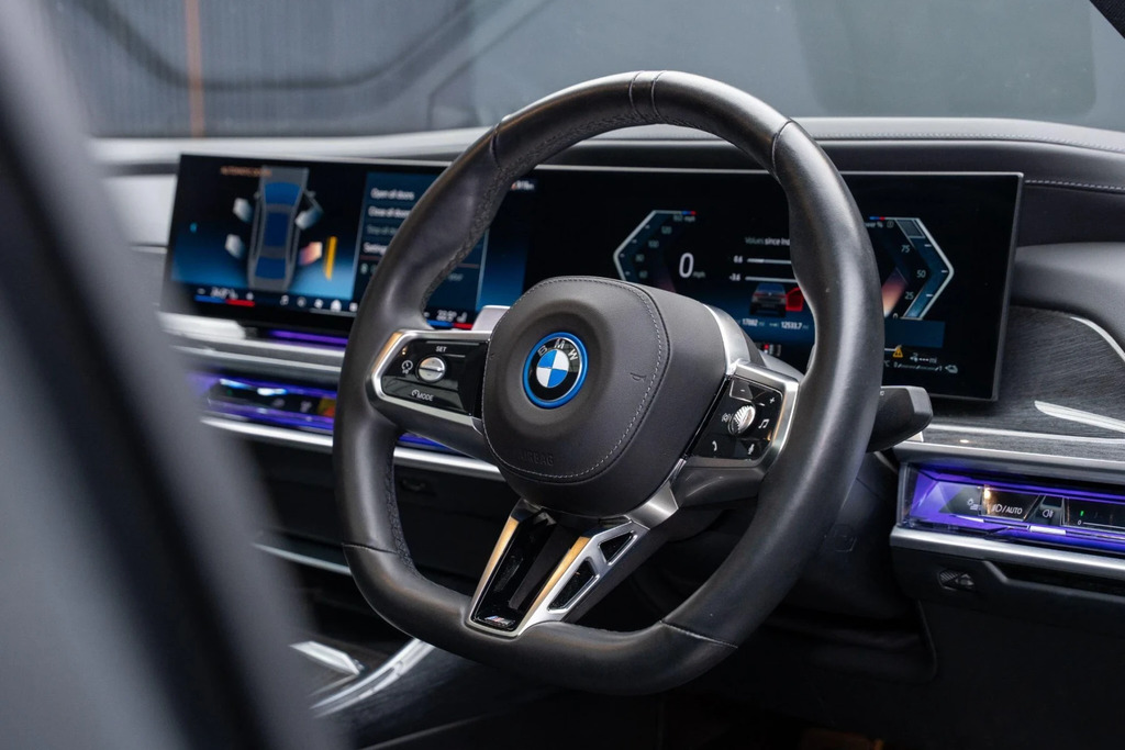 BMW 7 Series M760e Xdrive Ultimate Pack Grey #41