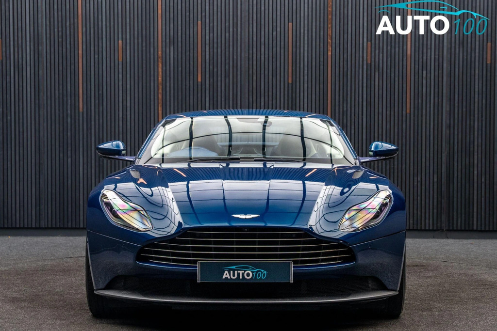 Aston Martin DB11 Amr V12 Coupe White #9