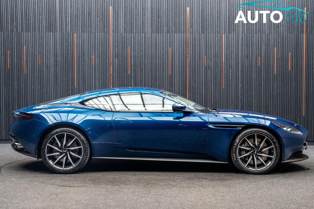 Aston Martin DB11 Amr V12 Coupe White #11