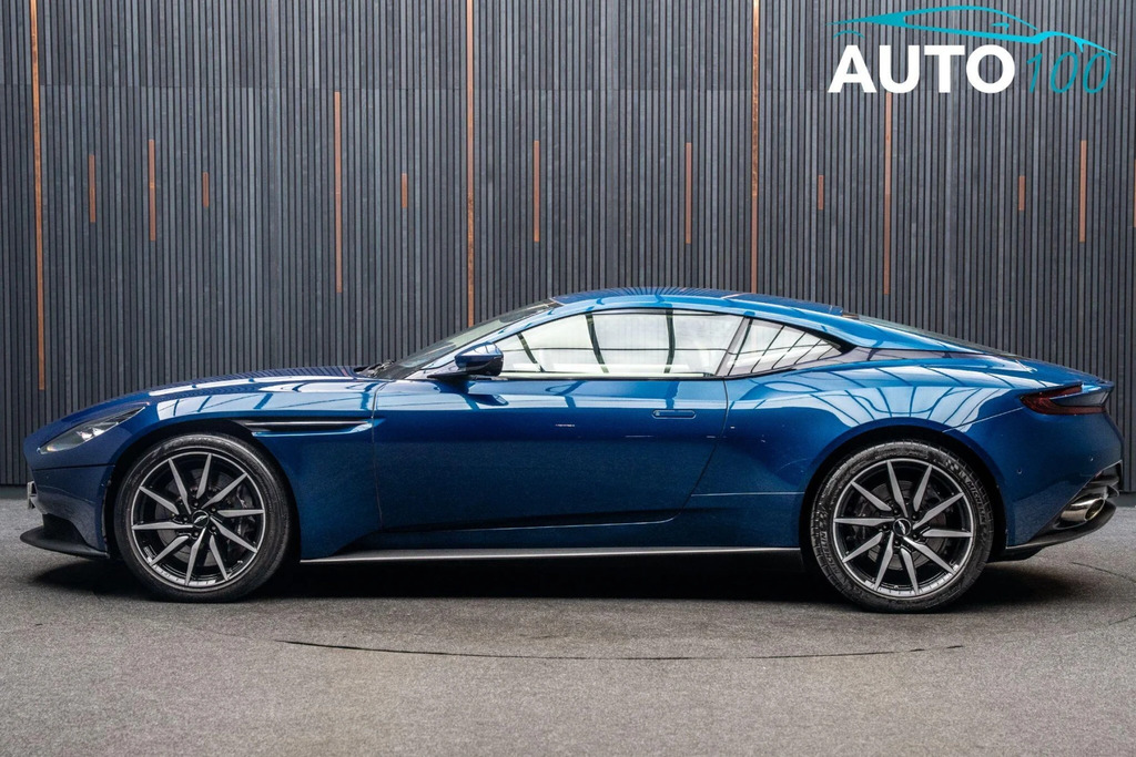 Aston Martin DB11 Amr V12 Coupe White #15
