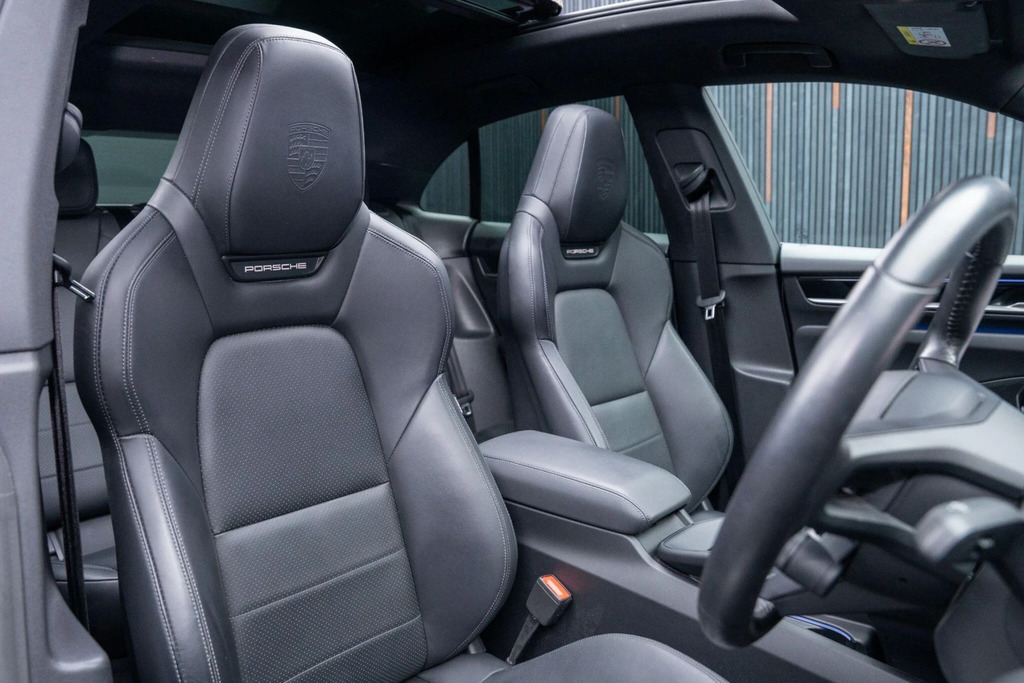Porsche Macan 100Kwh 4S 4Wd Black #2
