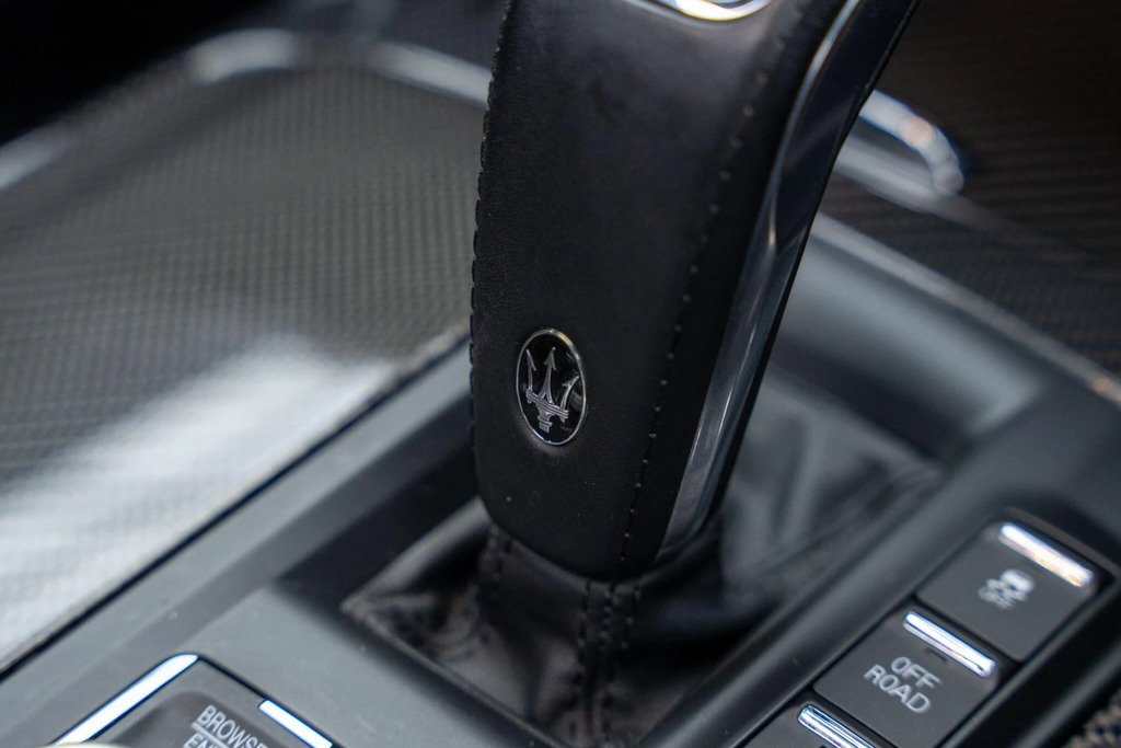 Maserati Levante Grey #36
