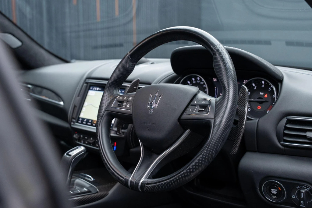 Maserati Levante Grey #42