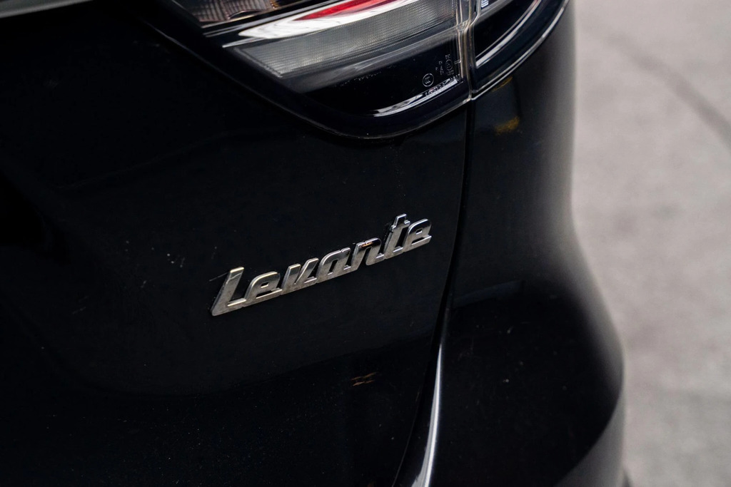 Maserati Levante Grey #33