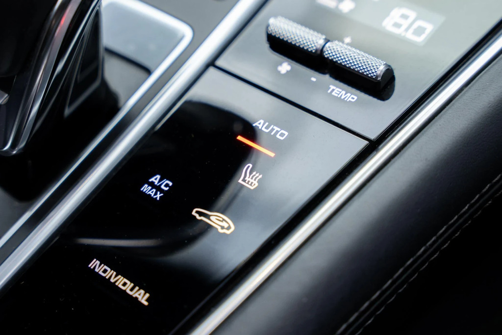 Porsche Panamera 2.9 V6 4 E-hybrid Pdk Black #26