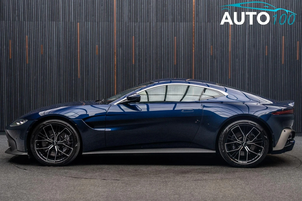 Aston Martin Vantage Vantage V8 Roadster Silver #12