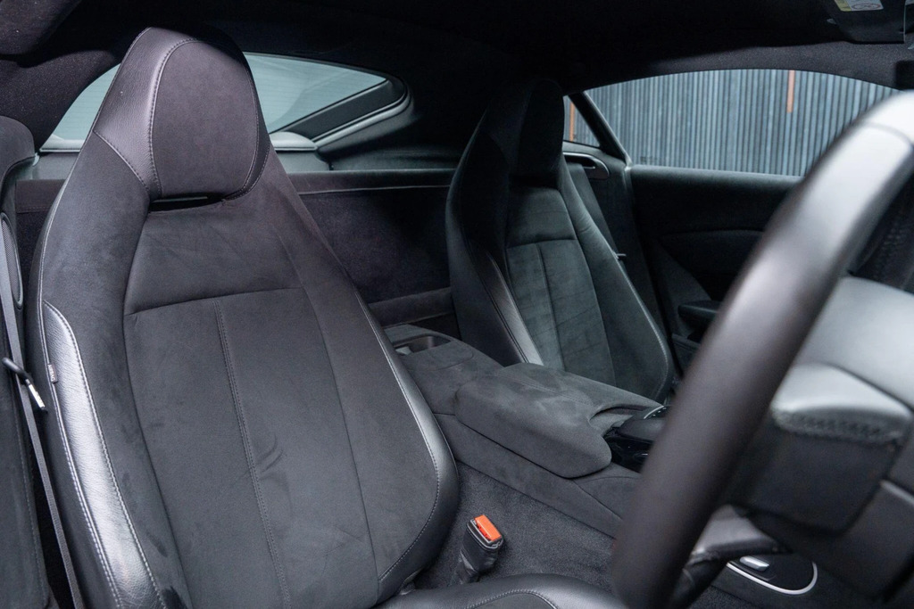 Aston Martin Vantage 4.0 V8 Euro 6 Blue #2