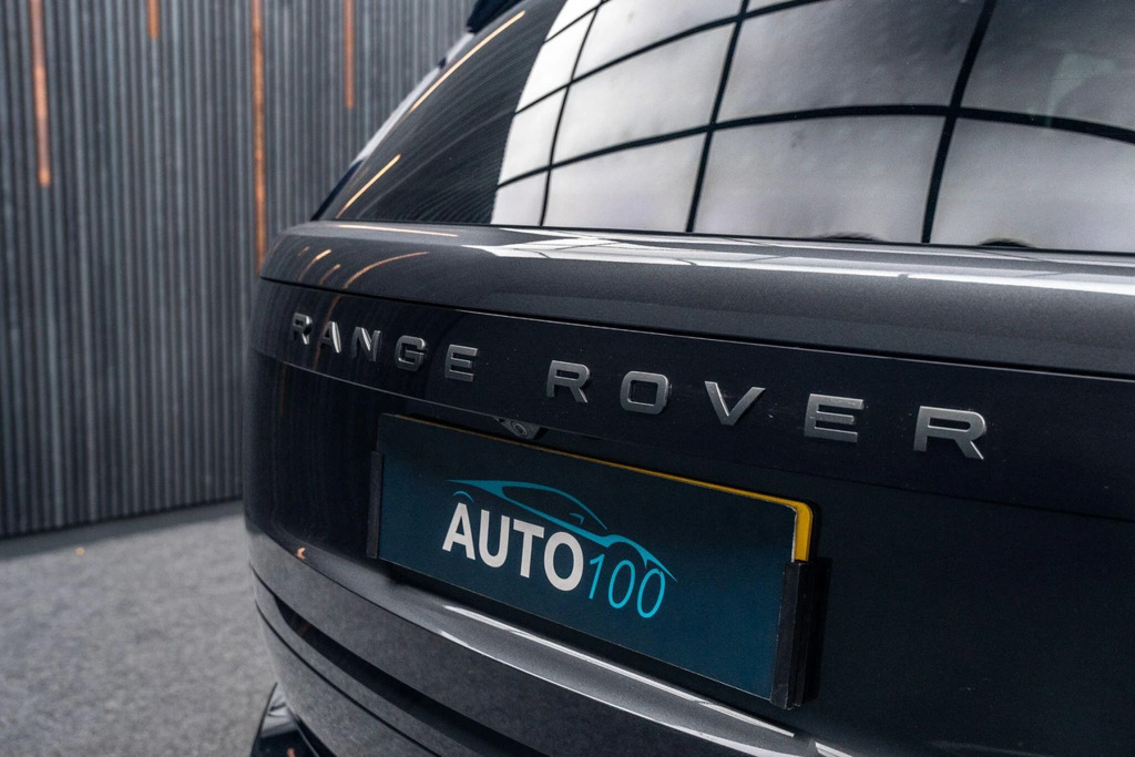 Land Rover Range Rover 4.4 P530 V8 First Edition Grey #23