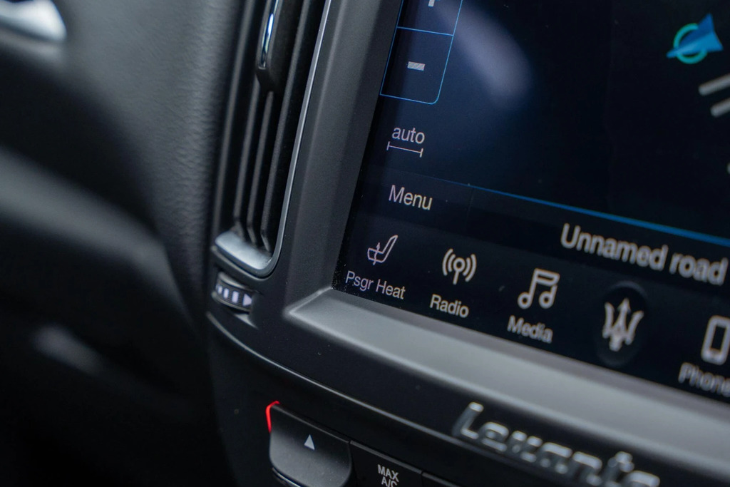 Maserati Levante V6 5dr Auto Blue #18