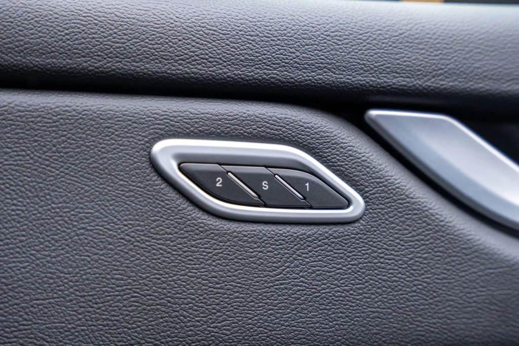 Maserati Levante V6 5dr Auto Blue #42
