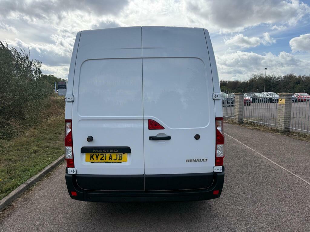 Renault Master 2.3 Dci Energy 35 Business Fwd Mwb Medium Roof Eur White #6
