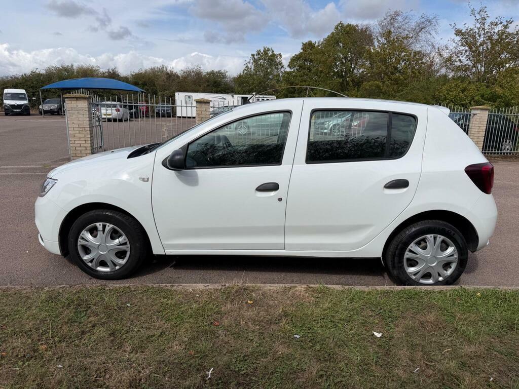 Dacia Sandero 1.0 Sce Ambiance Euro 6 White #4
