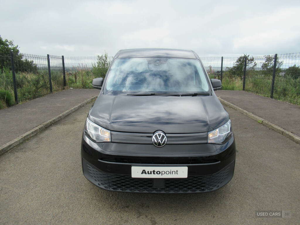 Volkswagen Caddy 2.0 Tdi 102Ps Commerce Van Black #6