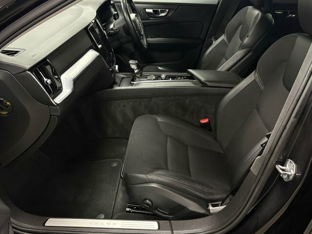 Volvo V60 D2 Se Nav Black #8